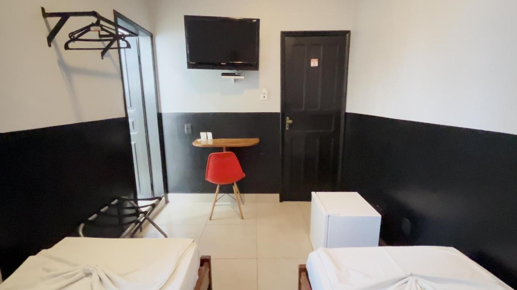 Hotel Beira Rio เตออฟิลู โอโตนี ภายนอก รูปภาพ