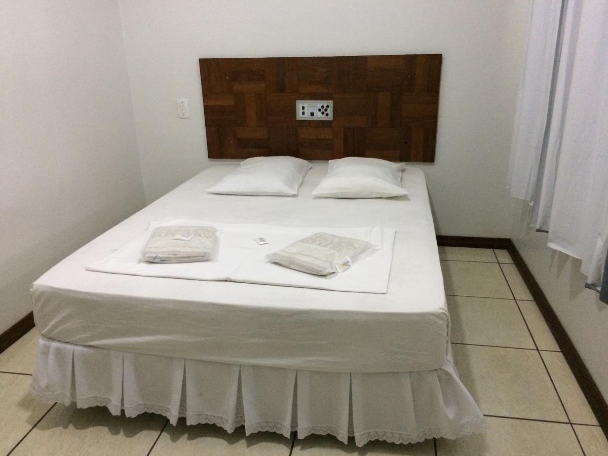 Hotel Beira Rio เตออฟิลู โอโตนี ภายนอก รูปภาพ