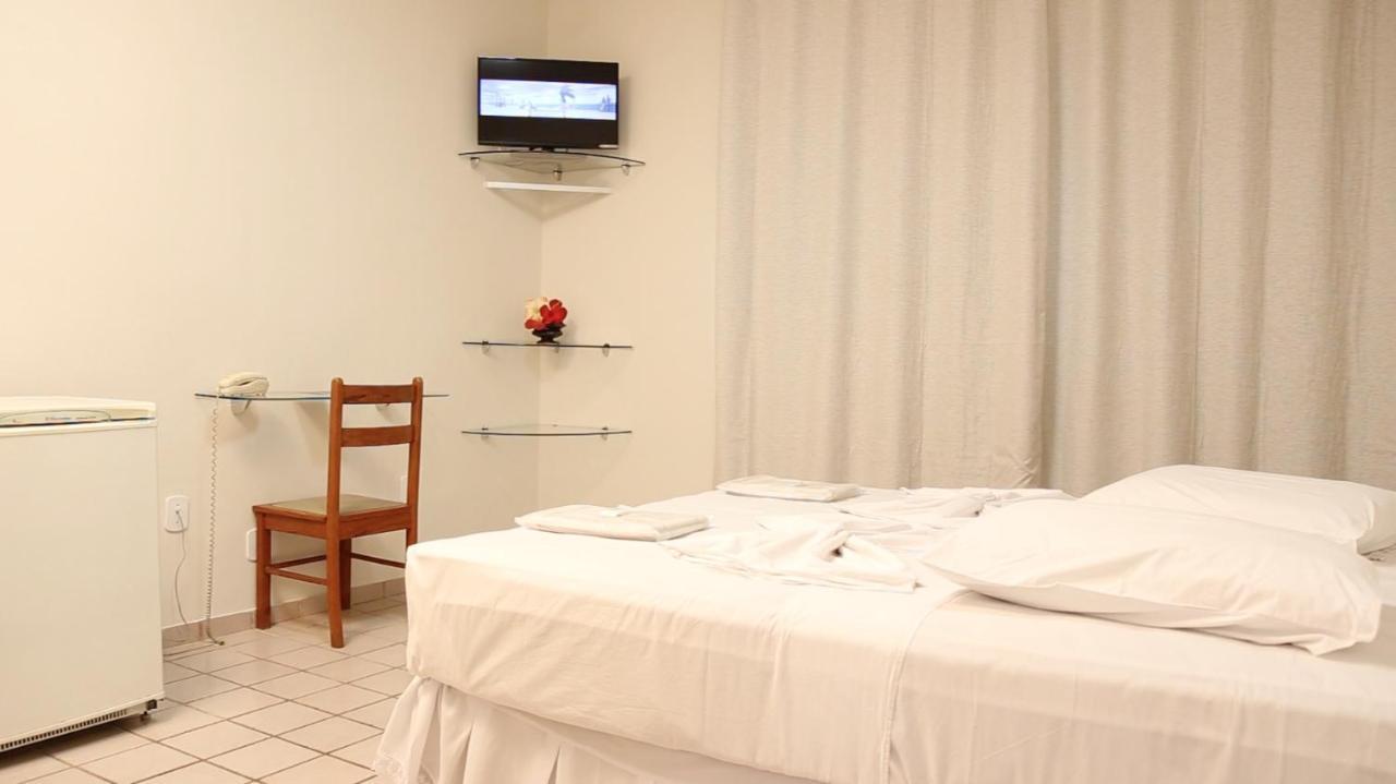 Hotel Beira Rio เตออฟิลู โอโตนี ภายนอก รูปภาพ